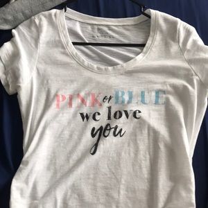 Maternity t shirt for gender reveal